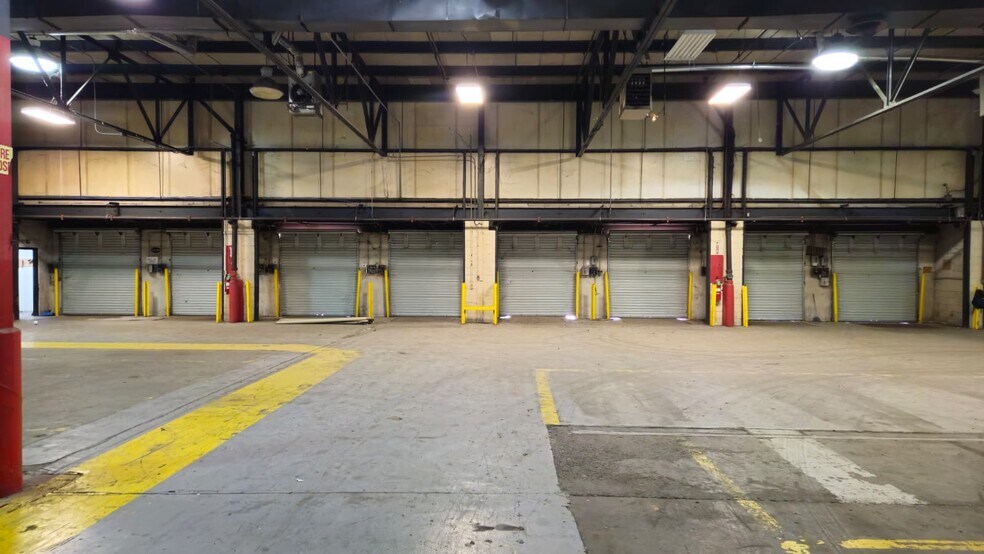 More Photos Of 2111 Old Shawnee Rd, Muskogee Warehouse For Lease