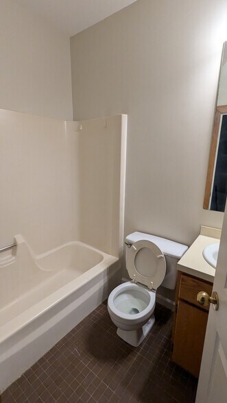 More Photos Of 47, 53-55 Congress Street, Troy General Retail For Sale