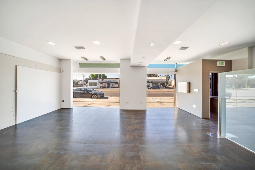 Primary Photo Of 724 Lincoln Blvd, Venice Office For Lease