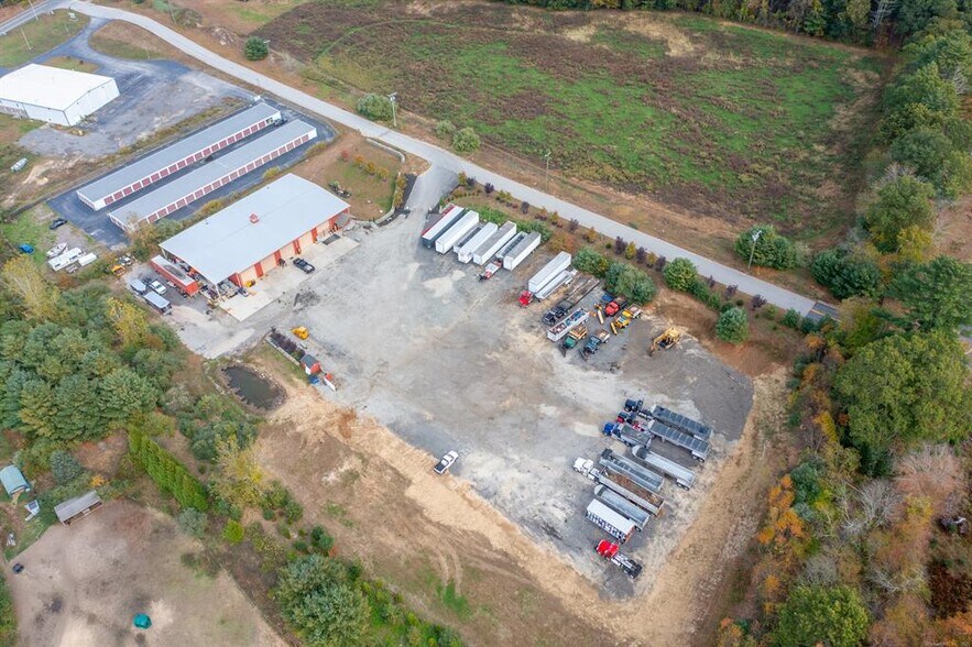 More Photos Of 4 Nora Ln, Pomfret Warehouse For Sale