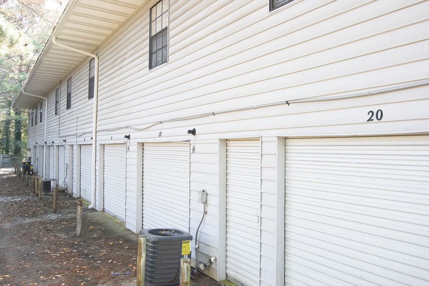 More Photos Of 213 Jeff Davis Pl, Fayetteville Medical For Lease