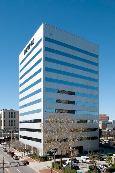 More Photos Of 135 W Central Blvd, Orlando Office For Lease