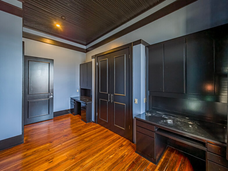 More Photos Of 105-111 W Central, Valdosta Storefront Retail Office For Sale