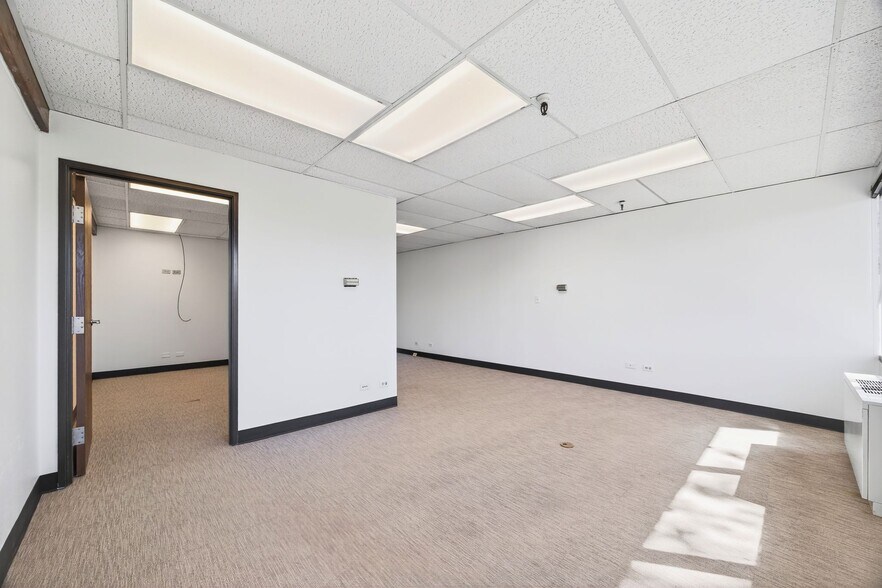 More Photos Of 1221 S Clarkson St, Denver Office For Lease