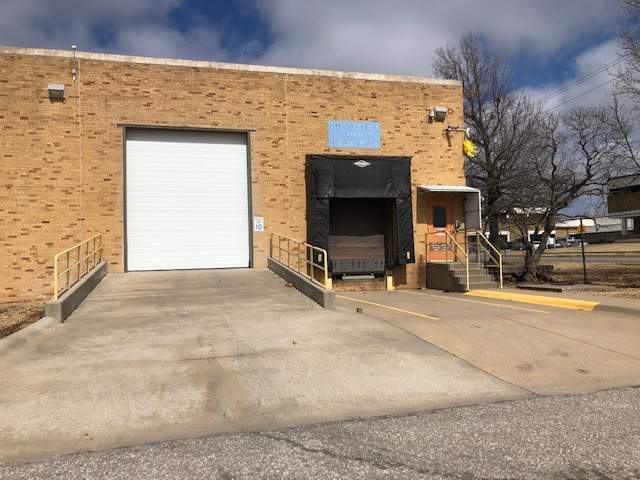 More Photos Of 2000 Liquitex Ln, Winfield Manufacturing For Lease