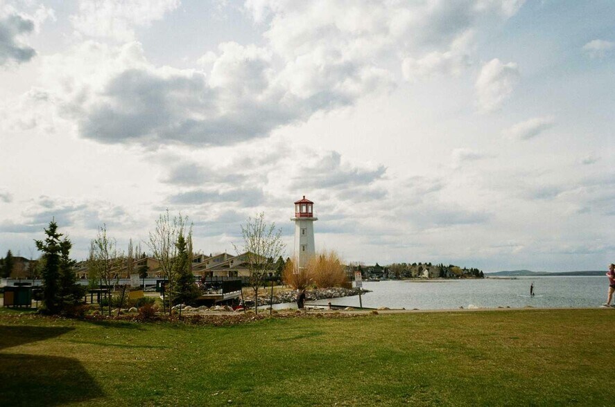 More Photos Of Highway 20 Township Road 392 @ Hwy 20, Sylvan Lake Land For Sale