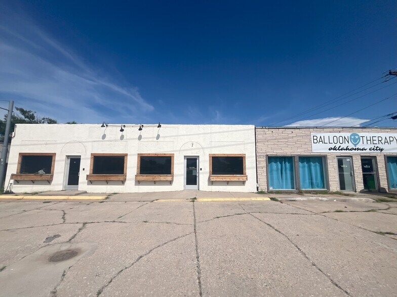 Primary Photo Of 7926 N May Ave, Oklahoma City Storefront Retail Office For Lease