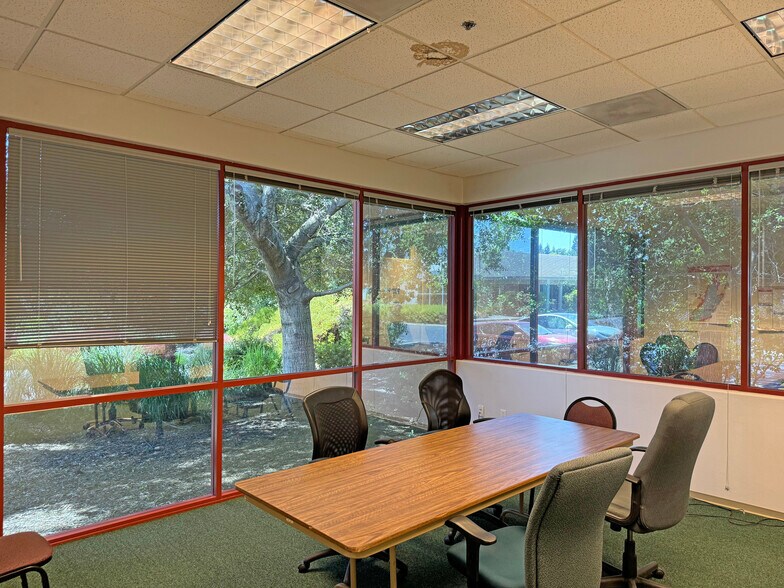 More Photos Of 195 Concourse Blvd, Santa Rosa Office For Sale