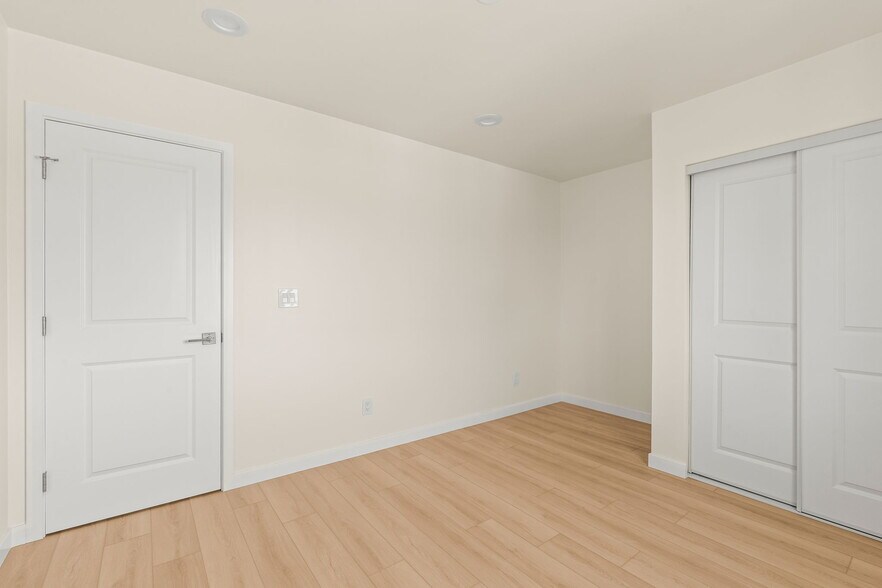 More Photos Of 3546-3552 47th St, San Diego Apartments For Sale