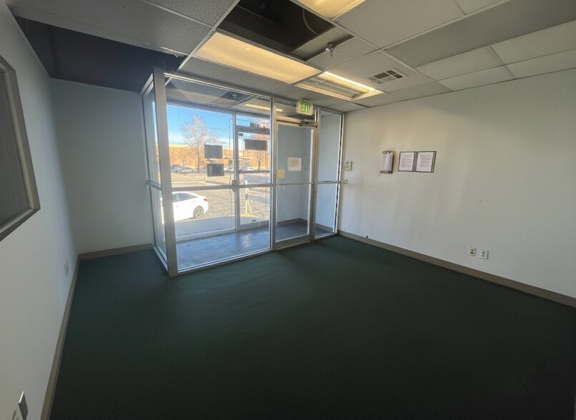 More Photos Of 4210 Will Rogers Pky, Oklahoma City Distribution For Lease