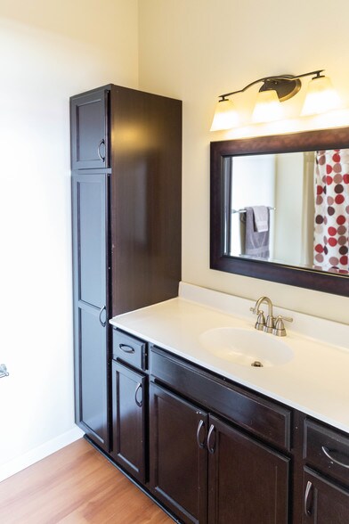 More Photos Of 11 S Main St S, Crosby Apartments For Sale