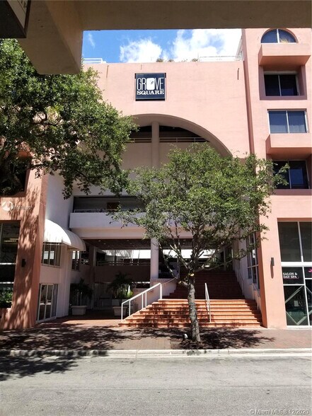 More Photos Of 3350 Mary St, Miami Office For Lease