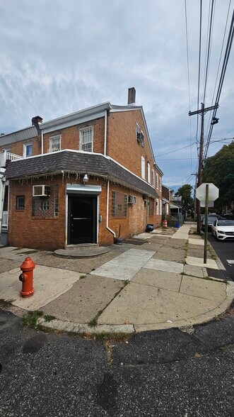 Primary Photo Of 201 W Clarkson Ave, Philadelphia Sports And Entertainment For Sale