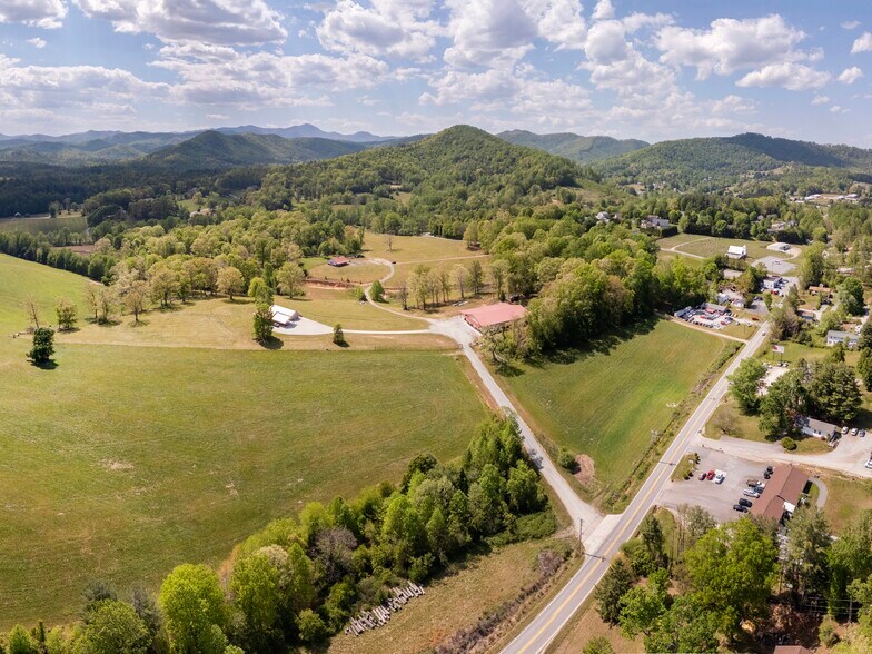 More Photos Of , Mills River Unknown For Sale
