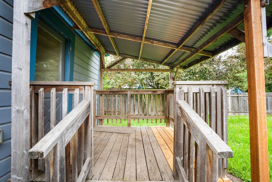 More Photos Of 1133 Irvington Dr, Eugene Land For Sale