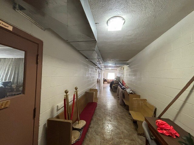 More Photos Of 722 Waggoner Ave, Evansville Religious Facility For Sale