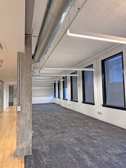 More Photos Of 89 Ionia Ave NW, Grand Rapids Office For Lease