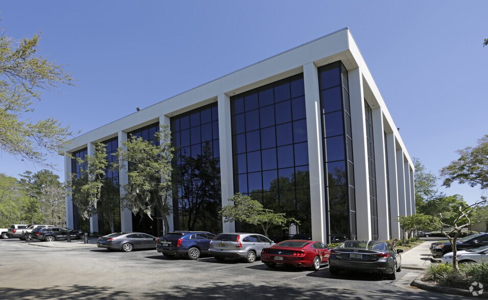 More Photos Of 4811 Beach Blvd, Jacksonville Office For Lease