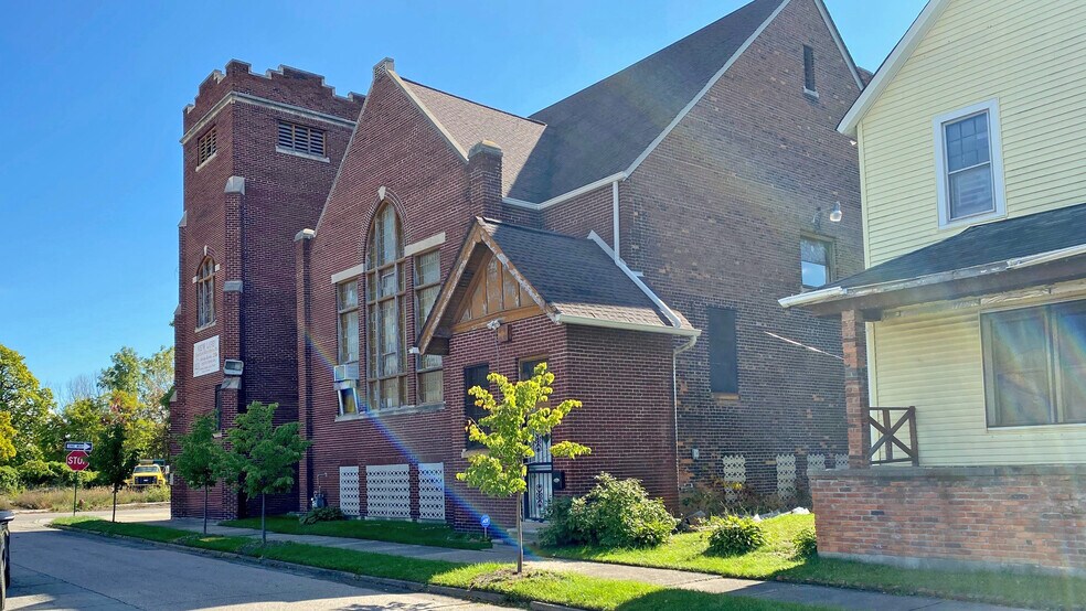More Photos Of 2415 W Forest Ave, Detroit Religious Facility For Sale