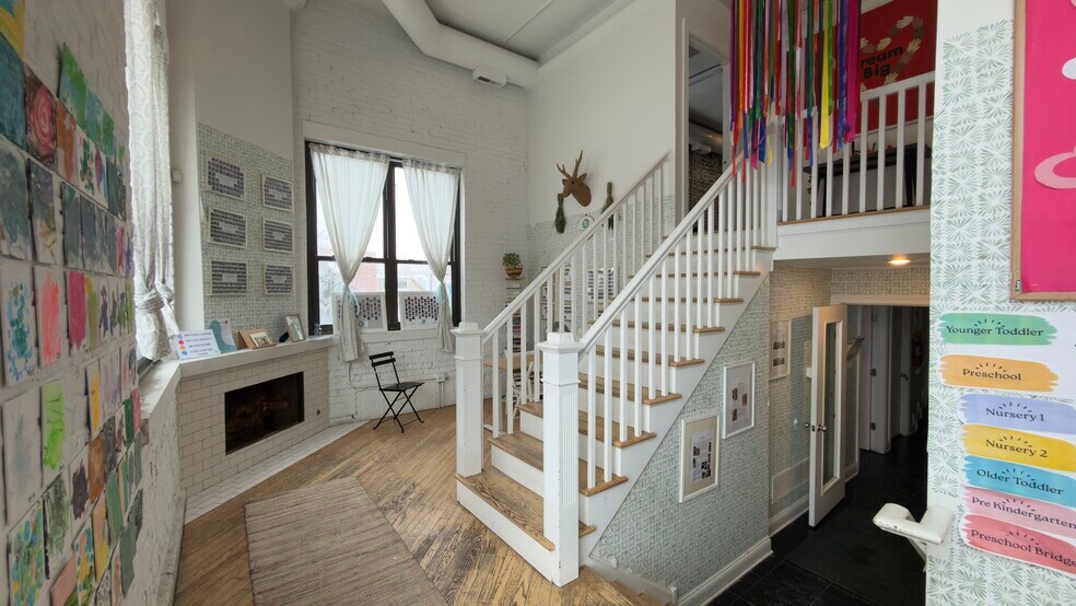 More Photos Of 2214 N Elston Ave, Chicago General Retail For Lease