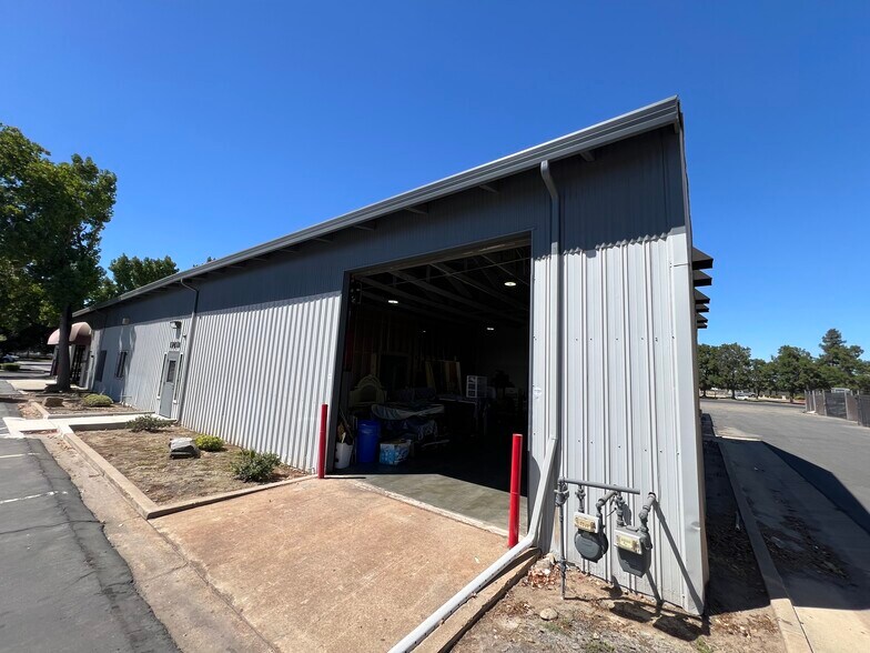 More Photos Of 1741 Ashby Rd, Merced Warehouse For Lease
