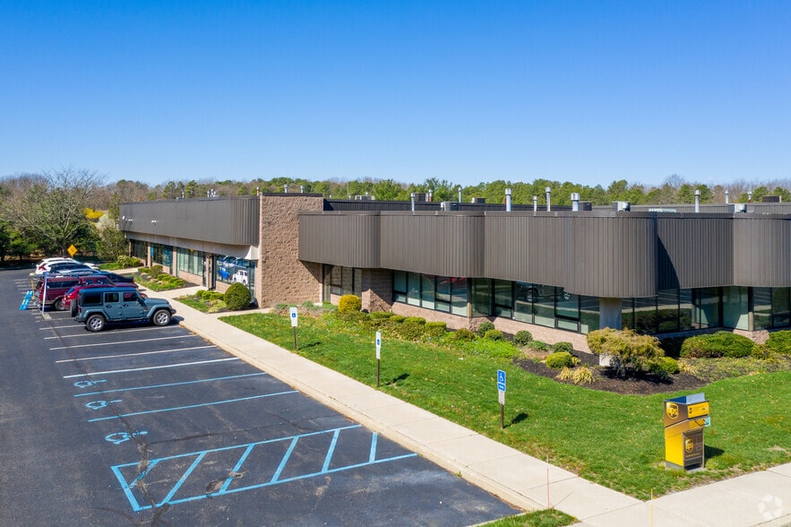 More Photos Of 701 Cooper Rd, Voorhees Flex For Lease
