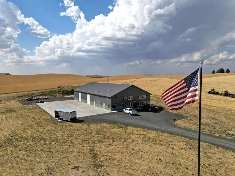 More Photos Of 30 S Fred Johns Way, Cheney Warehouse For Lease