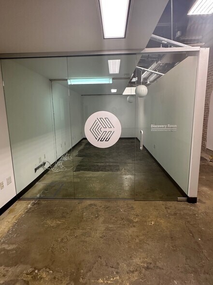 More Photos Of 3608-3610 San Fernando Rd, Glendale Loft Creative Space For Sale