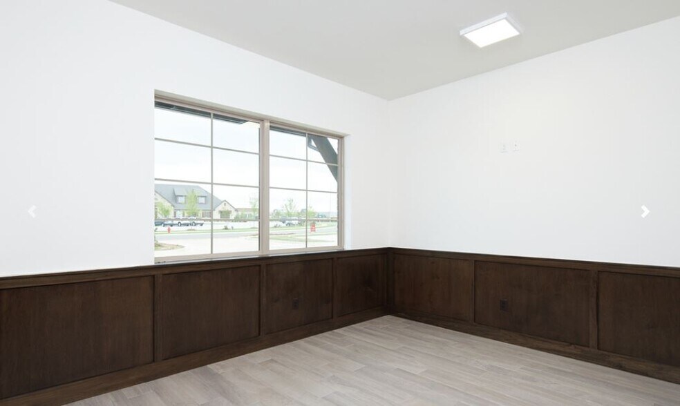 More Photos Of 17933 N Pennsylvania Ave, Edmond Office For Sale
