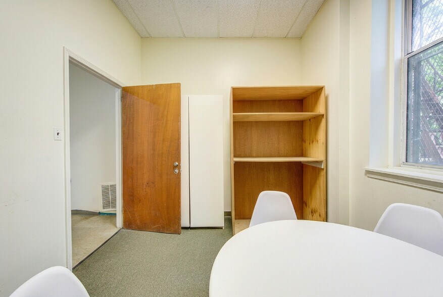 More Photos Of 139 Amboy St, Brooklyn Religious Facility For Lease