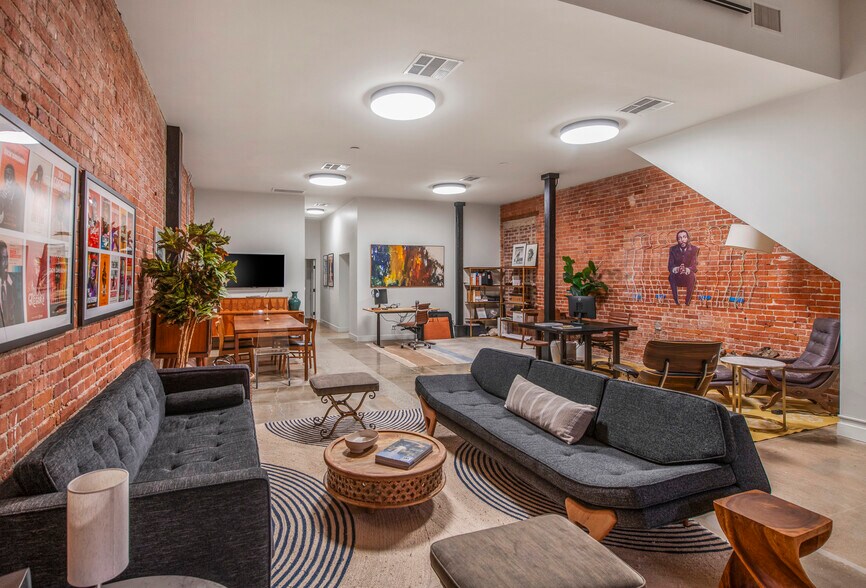 More Photos Of 179-181 Culver Blvd, Playa Del Rey Office Residential For Sale