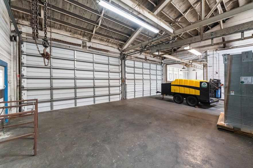 More Photos Of 1110 Colusa St, Vallejo Auto Repair For Sale