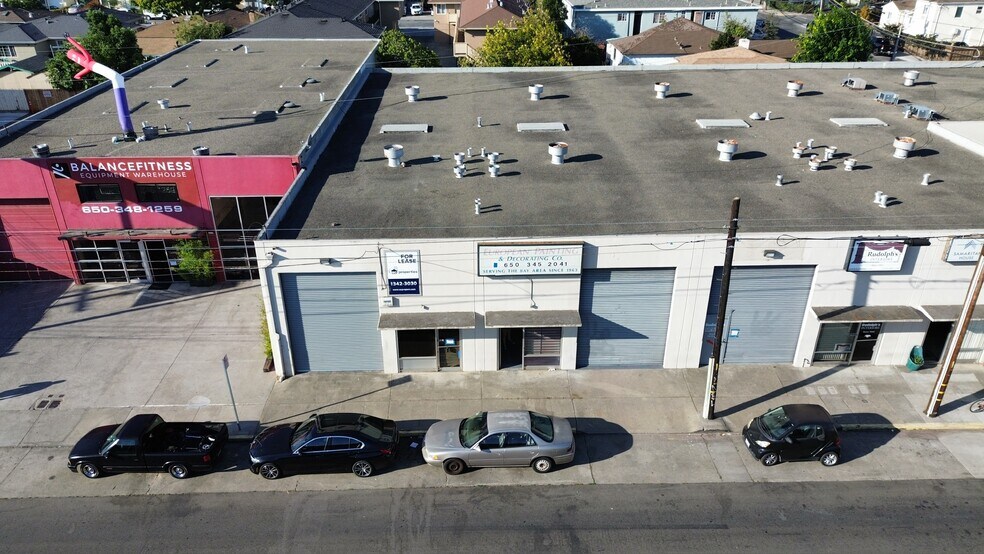 More Photos Of 153-175 N Amphlett Blvd, San Mateo Warehouse For Lease