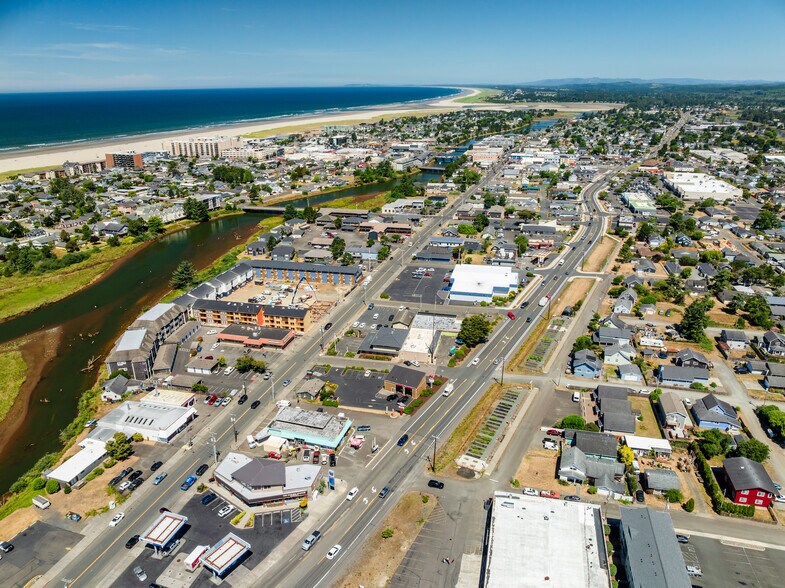 More Photos Of 1109 S Holladay Dr, Seaside Auto Repair For Sale