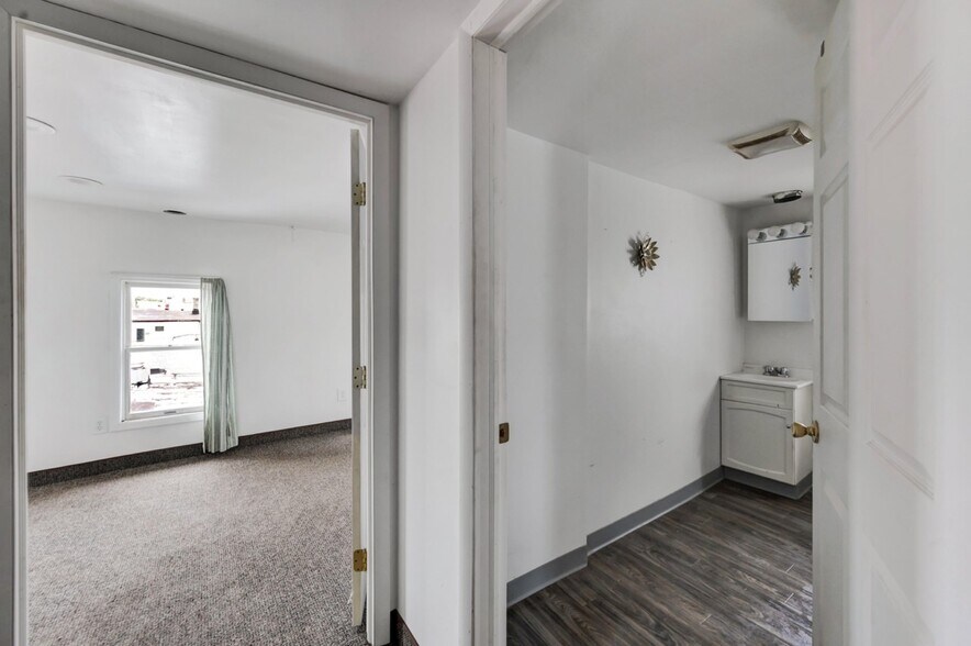 More Photos Of , Scranton General Retail For Sale