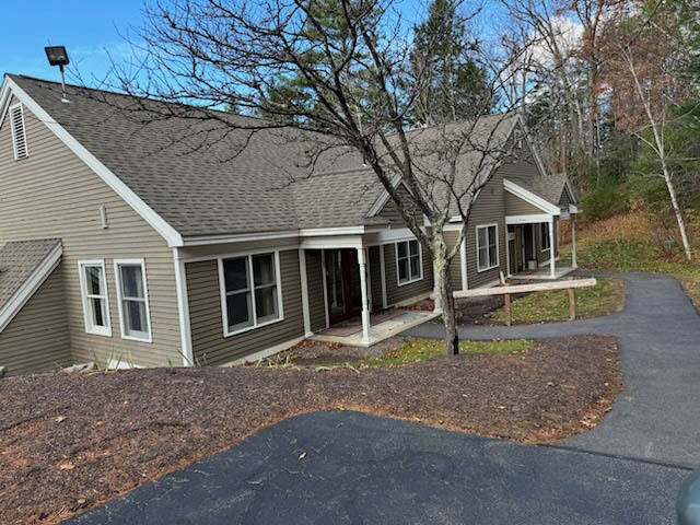 More Photos Of 401 Gilford Ave, Gilford Medical For Sale