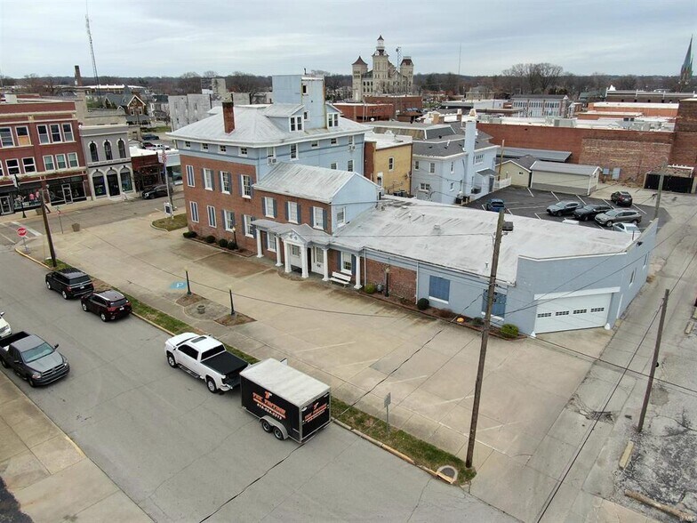 More Photos Of 505 Main St, Vincennes Office Residential For Sale