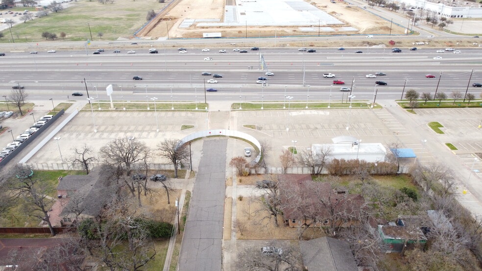 More Photos Of 1700 E Airport Fwy, Irving Auto Dealership For Sale