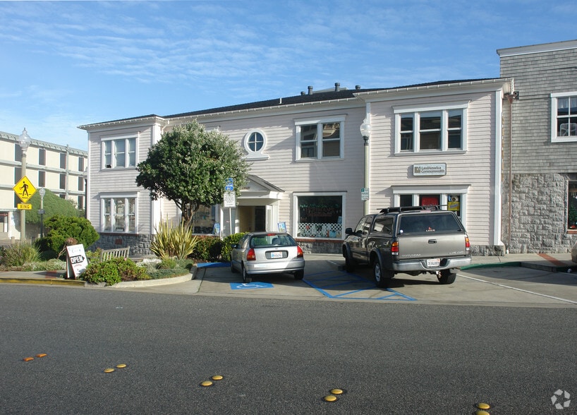 Primary Photo Of 225 Rockaway Beach Ave, Pacifica Storefront Retail Office For Lease