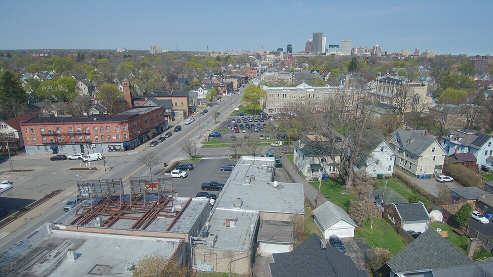 More Photos Of 746 Monroe Ave, Rochester Freestanding For Sale