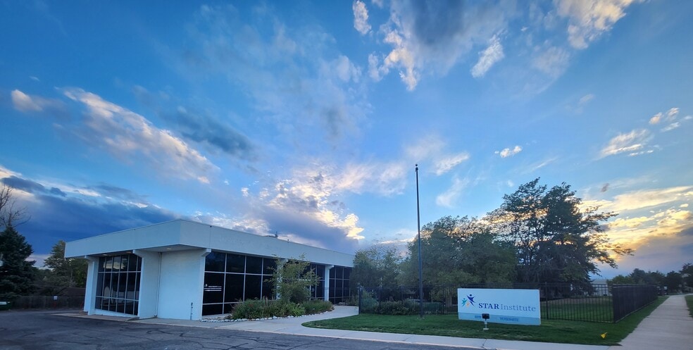 More Photos Of 6911 S Yosemite St, Centennial Office For Sale