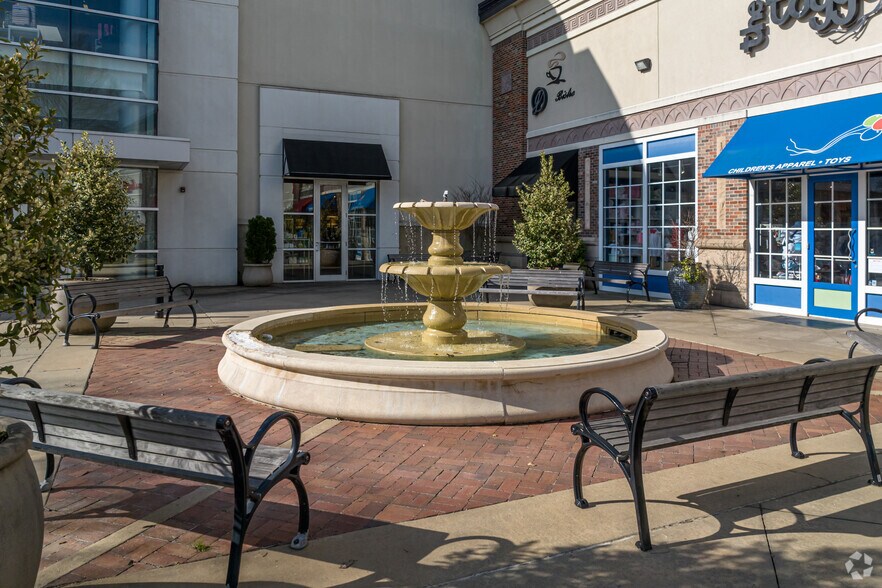 More Photos Of 11525 Cantrell Rd, Little Rock Unknown For Lease