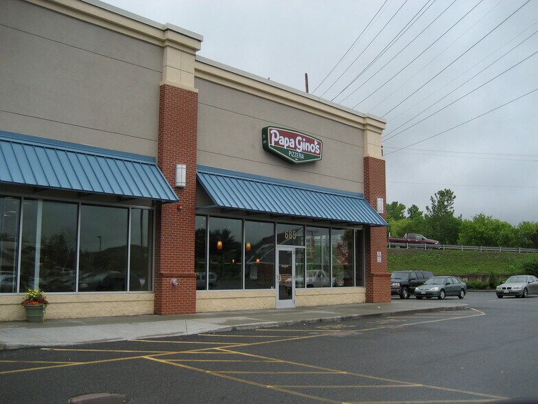 More Photos Of 685 Merrill Rd, Pittsfield Freestanding For Lease