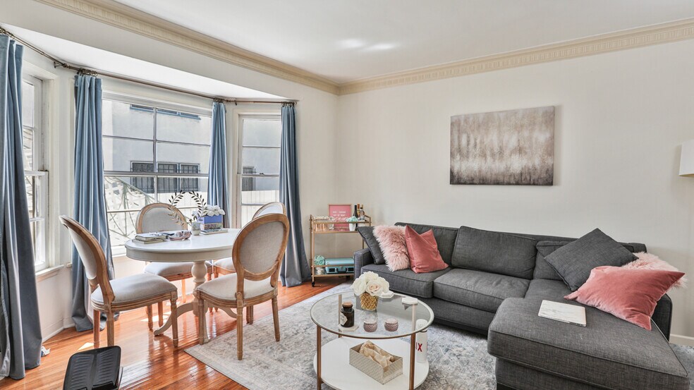 More Photos Of 610 N Spaulding Ave, Los Angeles Apartments For Sale