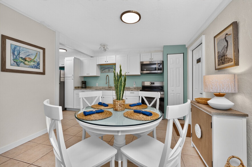 More Photos Of 1130 Gulf Blvd, Englewood Apartments For Sale