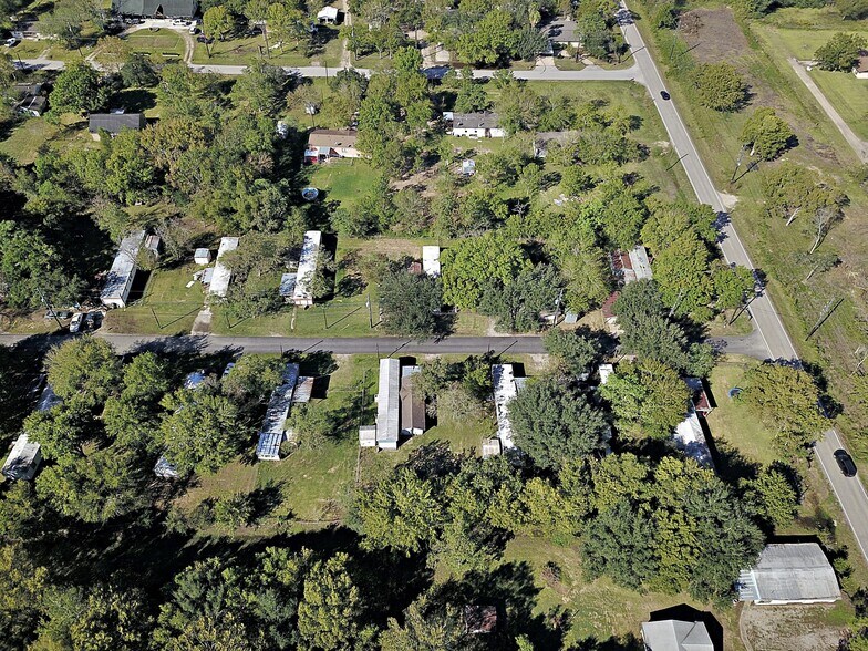 2106 County Road 58, Rosharon, TX 77583 Manufactured Housing Mobile