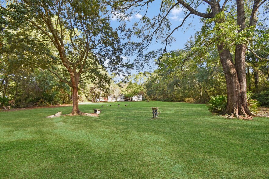 More Photos Of 11595 Normandy Blvd, Jacksonville Land For Sale