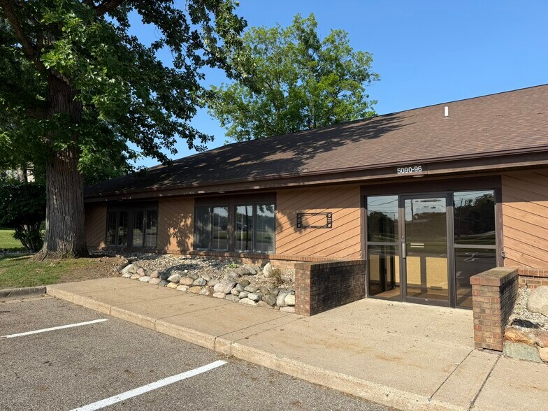 More Photos Of 5090-5096 Lovers Ln, Kalamazoo Office For Sale