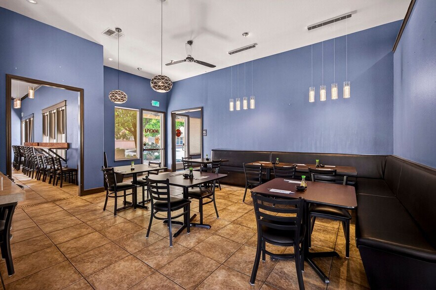 More Photos Of 2995 Esplanade Rd, Chico Restaurant For Lease