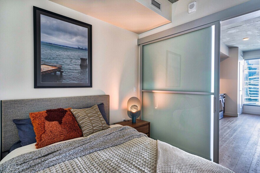 More Photos Of 1150 Clay St, Oakland Apartments For Lease